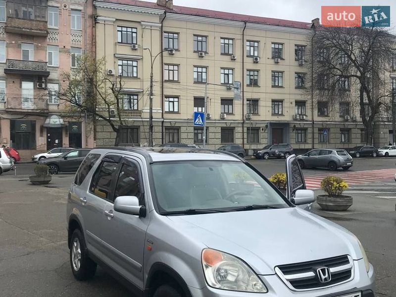 Позашляховик / Кросовер Honda CR-V 2003 в Києві
