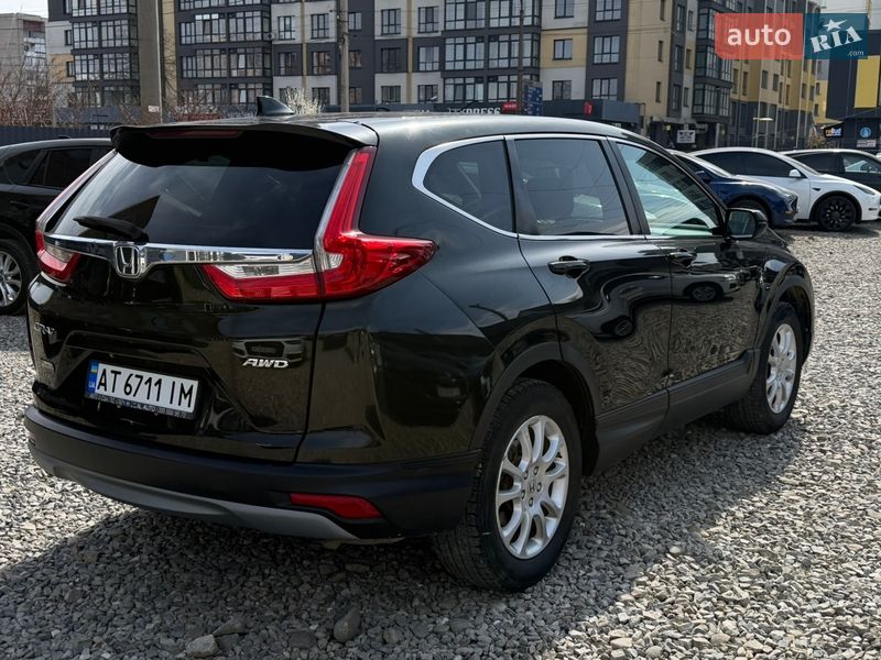 Внедорожник / Кроссовер Honda CR-V 2017 в Ивано-Франковске фото 3 Внедорожник / Кроссовер Honda CR-V 2017 в Ивано-Франковске