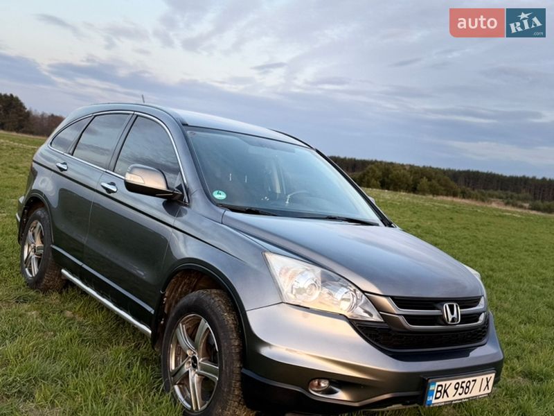 Внедорожник / Кроссовер Honda CR-V 2010 в Радивилове