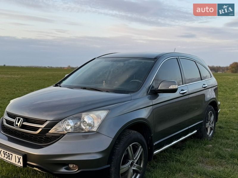 Внедорожник / Кроссовер Honda CR-V 2010 в Радивилове