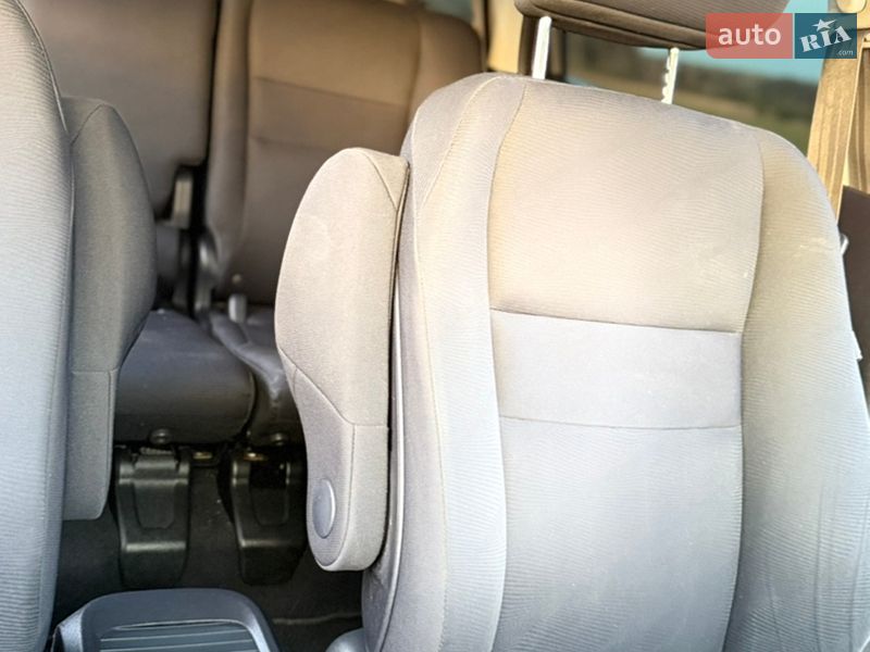 Внедорожник / Кроссовер Honda CR-V 2010 в Радивилове