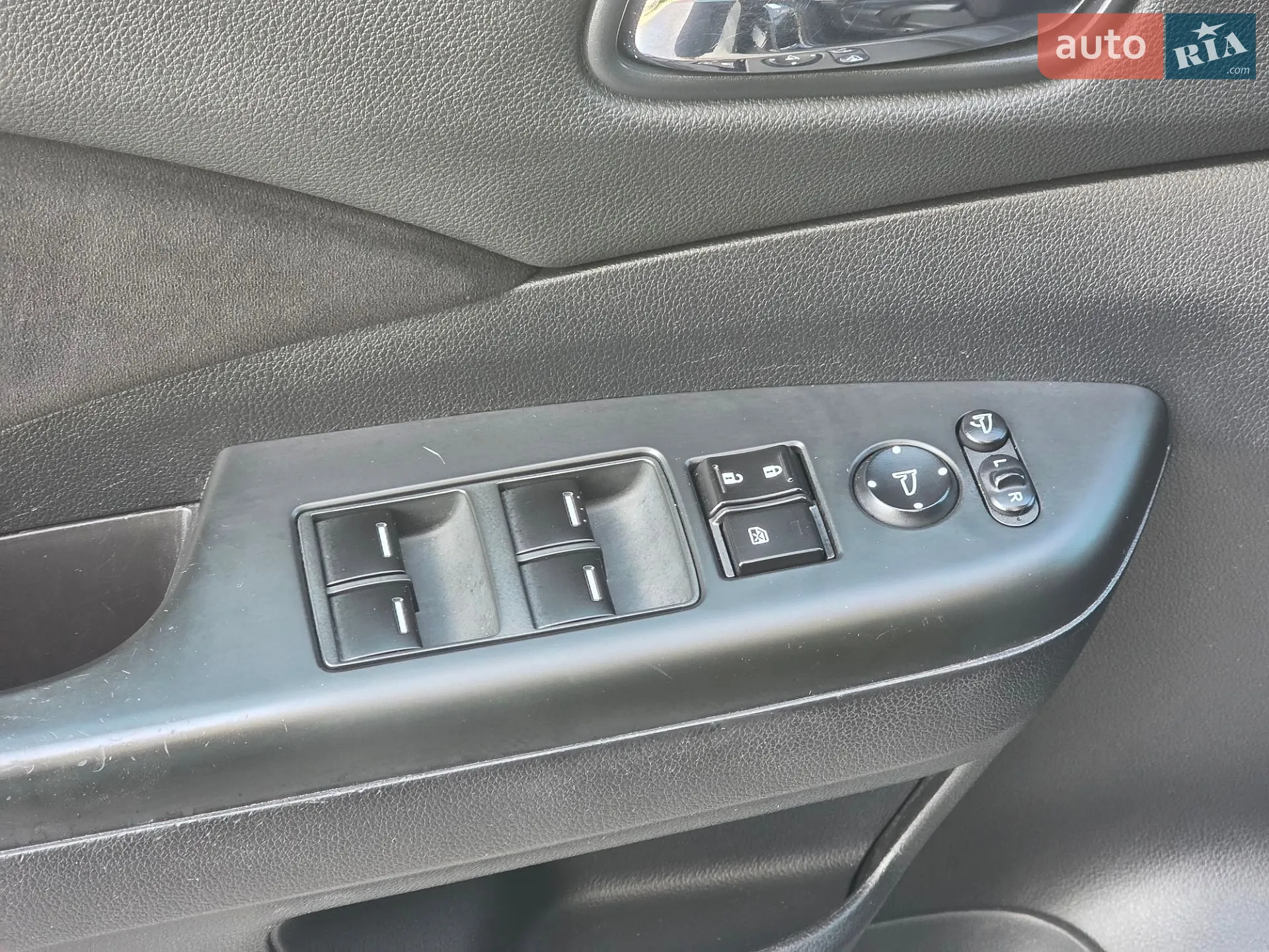 2013 Honda CR-V - мініатюра 66