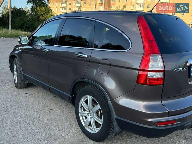 Внедорожник / Кроссовер Honda CR-V 2011 в Бучаче