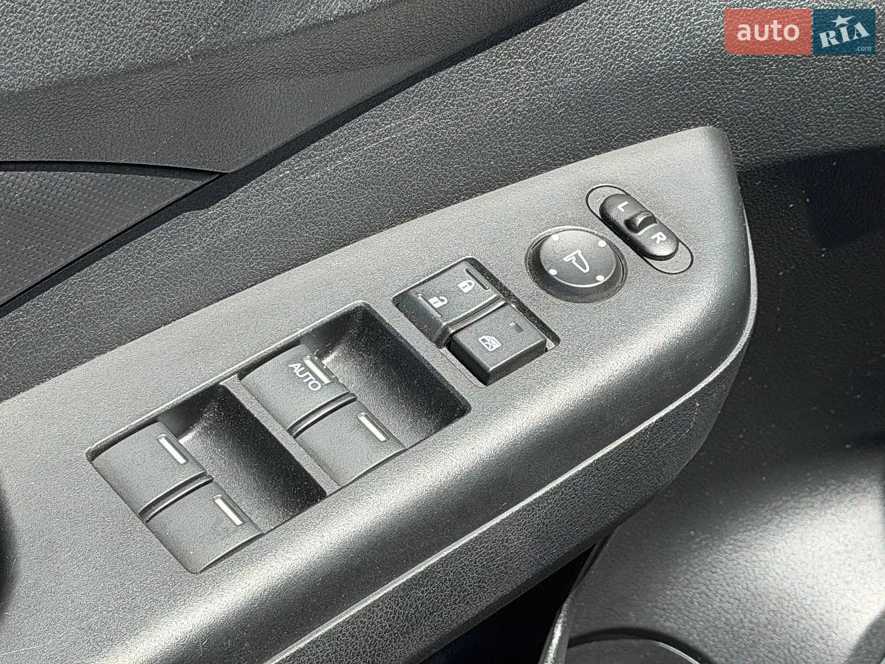 2016 Honda CR-V - мініатюра 12