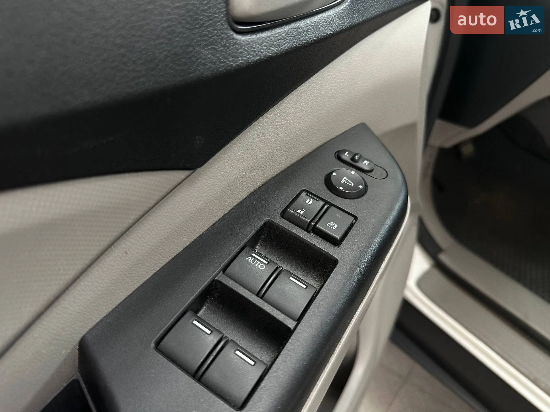 2013 Honda CR-V - мініатюра 14