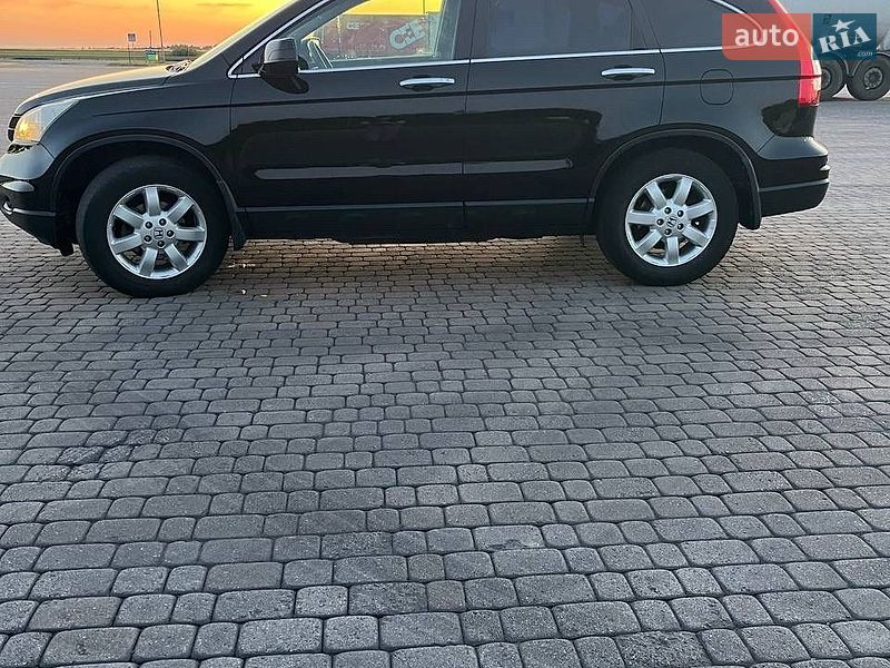 Внедорожник / Кроссовер Honda CR-V 2010 в Почаеве