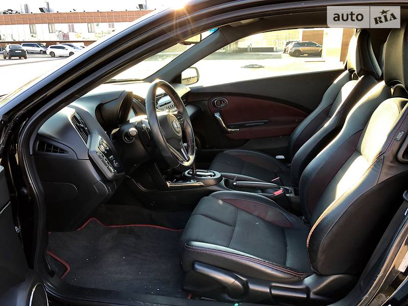 Хетчбек Honda CR-Z 2013 в Києві