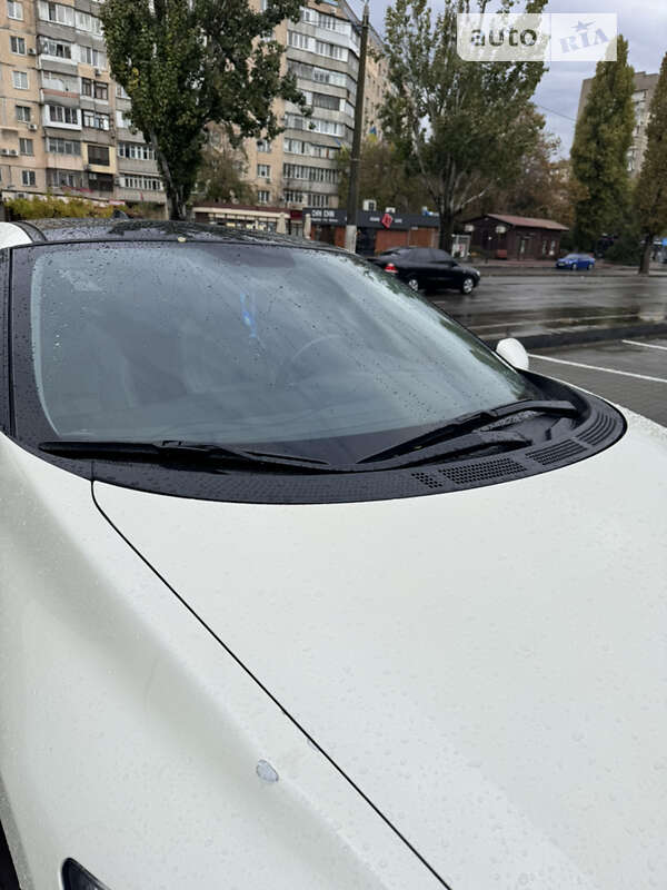 Хэтчбек Honda CR-Z 2010 в Одессе
