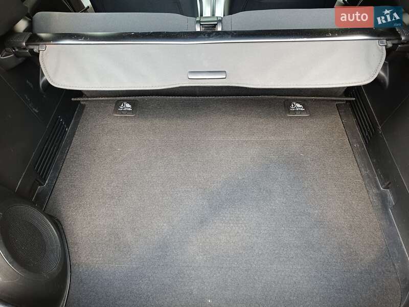 Хэтчбек Honda CR-Z 2011 в Киеве