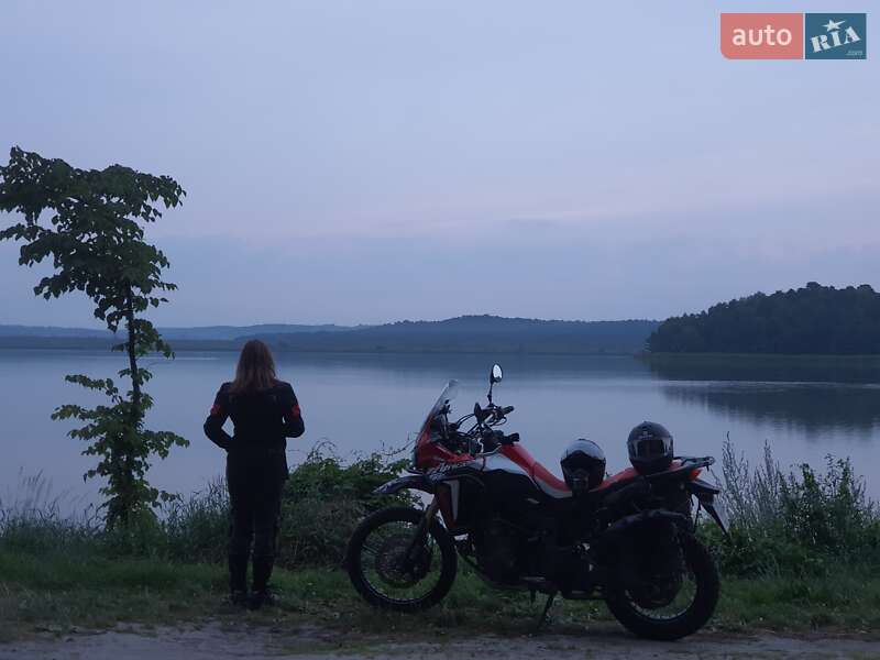 Мотоцикл Позашляховий (Enduro) Honda CRF 1000L Africa Twin 2017 в Львові