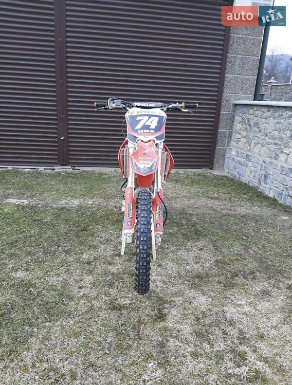 Мотоцикл Кросс Honda CRF 250L 2013 в Косове