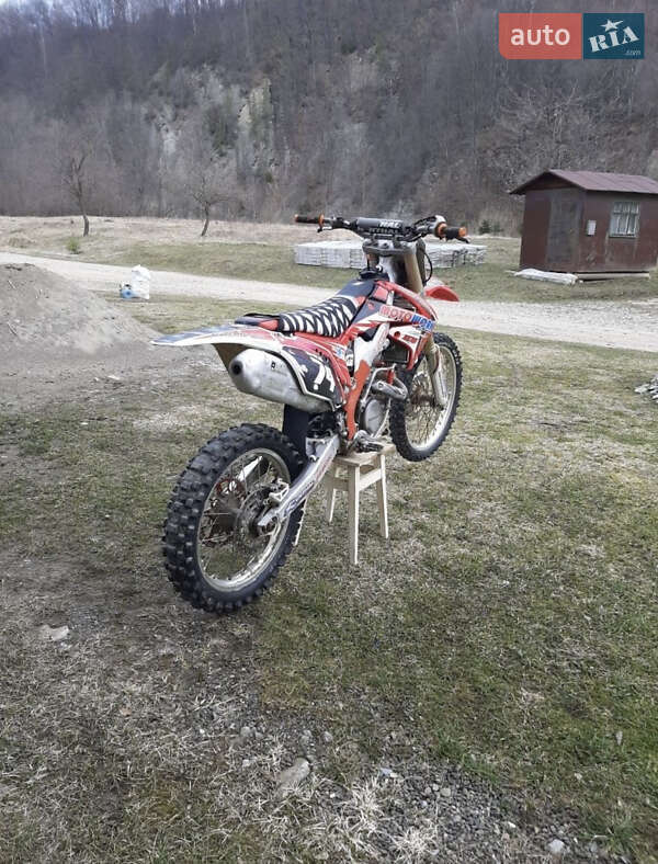 Мотоцикл Кросс Honda CRF 250L 2013 в Косове