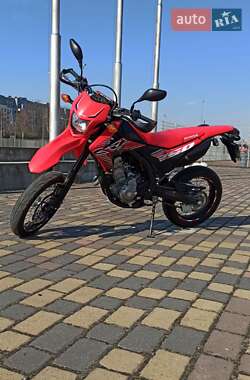 Мотоцикл Супермото (Motard) Honda CRF 250M 2016 в Львові