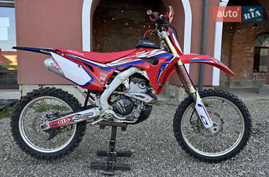 Мотоцикл Кросс Honda CRF 250R 2018 в 