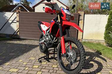 Мотоцикл Внедорожный (Enduro) Honda CRF 300L 2024 в  фото 4 Мотоцикл Внедорожный (Enduro) Honda CRF 300L 2024 в