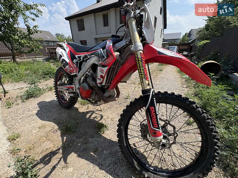 Мотоцикл Внедорожный (Enduro) Honda CRF 450R 2014 в Хусте