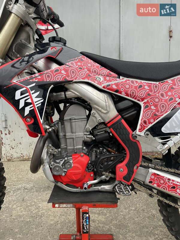 Мотоцикл Кросс Honda CRF 450R 2014 в Вишгороді