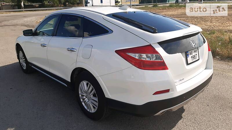 Універсал Honda Crosstour 2013 в Дніпрі