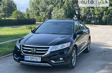 Внедорожник / Кроссовер Honda Crosstour 2013 в Киеве