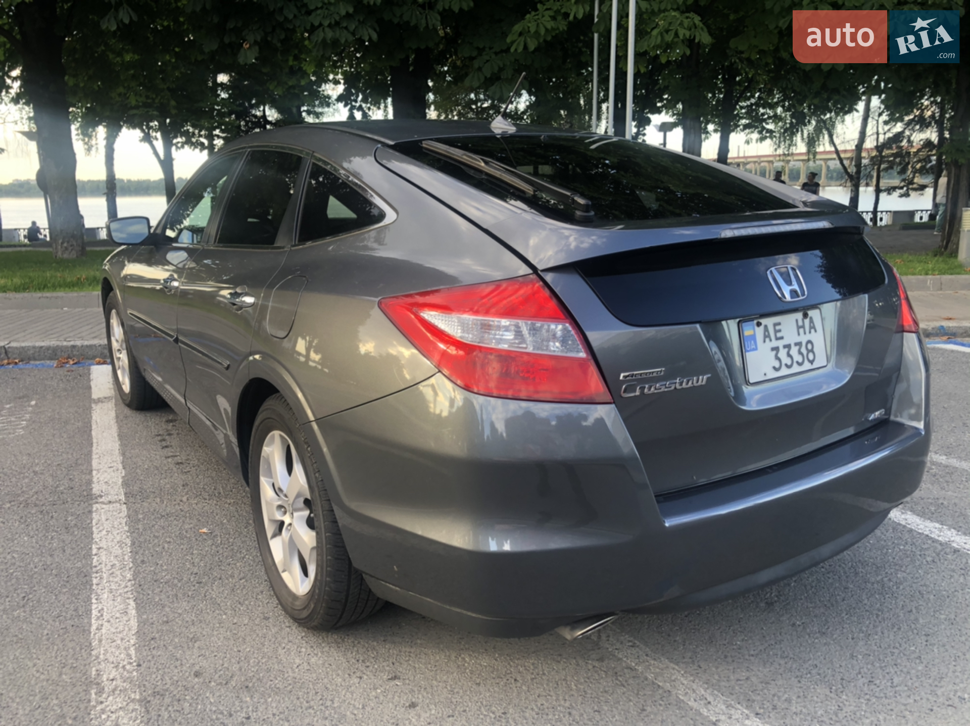 2010 Honda Crosstour - мініатюра 8