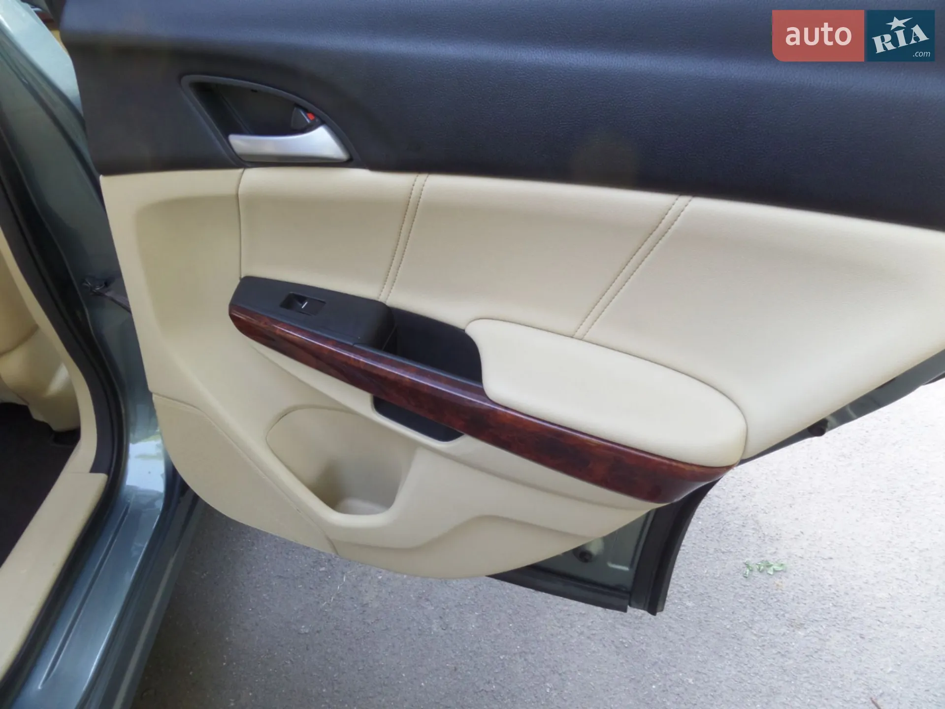 2012 Honda Crosstour - мініатюра 38