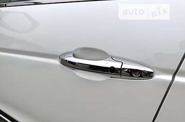 Позашляховик / Кросовер Honda Crosstour 2013 в 