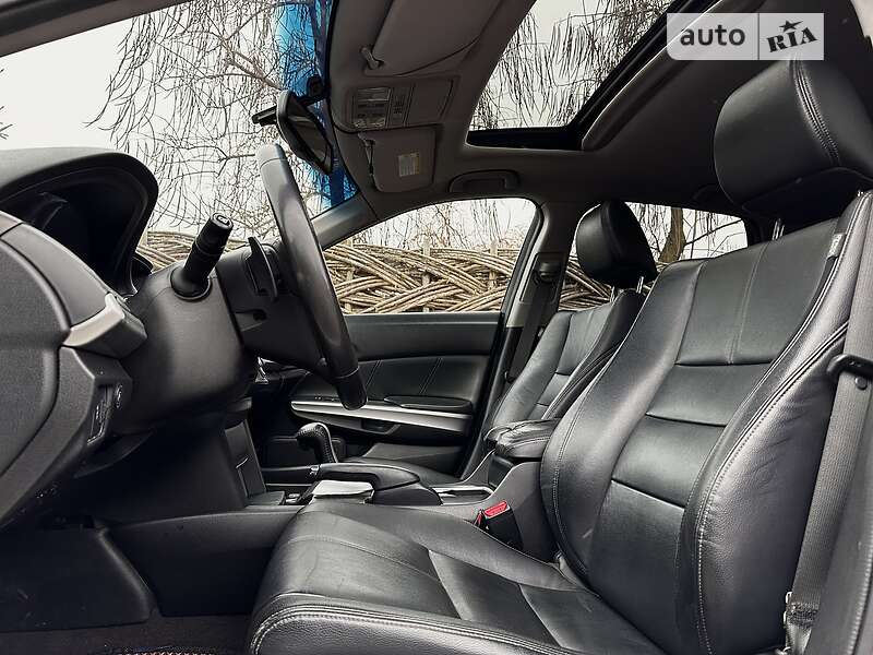 Внедорожник / Кроссовер Honda Crosstour 2013 в Киеве
