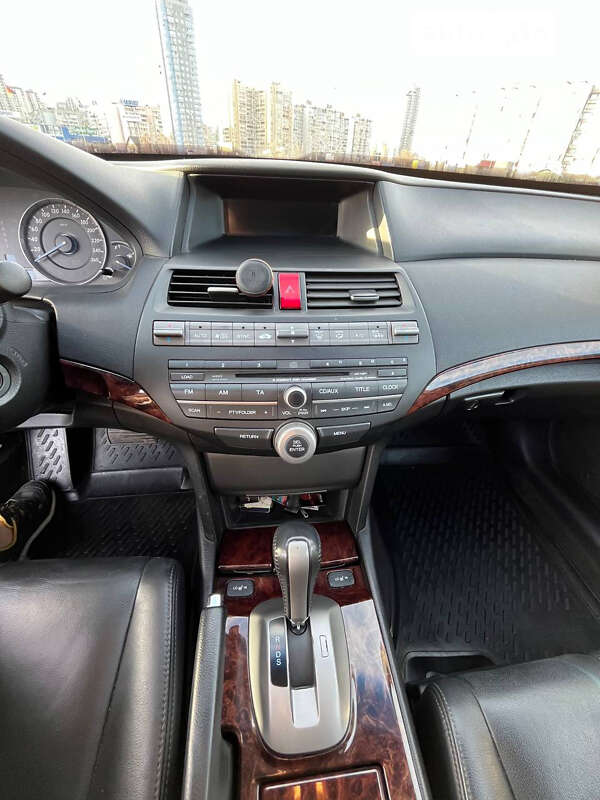 Внедорожник / Кроссовер Honda Crosstour 2011 в Киеве
