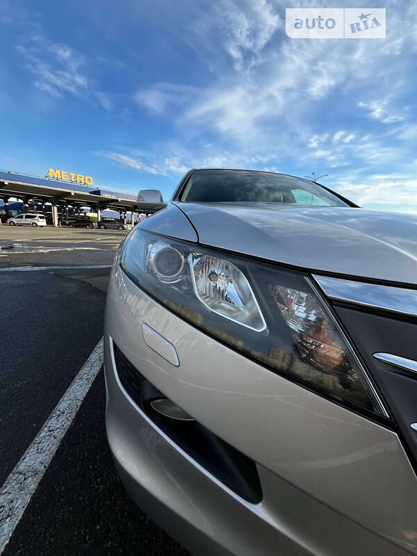 Внедорожник / Кроссовер Honda Crosstour 2011 в Киеве
