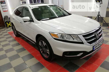 Внедорожник / Кроссовер Honda Crosstour 2015 в Житомире