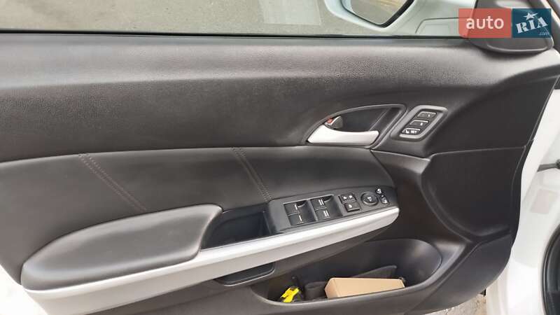 Внедорожник / Кроссовер Honda Crosstour 2013 в Харькове