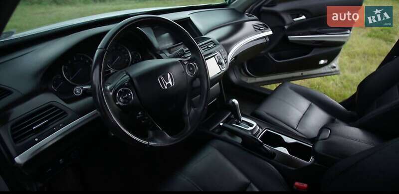 Внедорожник / Кроссовер Honda Crosstour 2013 в Житомире фото 4 Внедорожник / Кроссовер Honda Crosstour 2013 в Житомире