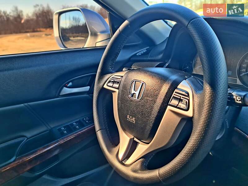 Внедорожник / Кроссовер Honda Crosstour 2011 в Житомире
