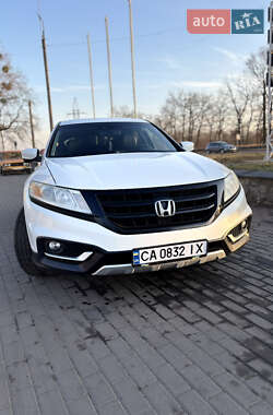 Внедорожник / Кроссовер Honda Crosstour 2013 в 