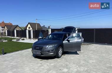 Внедорожник / Кроссовер Honda Crosstour 2012 в Черновцах