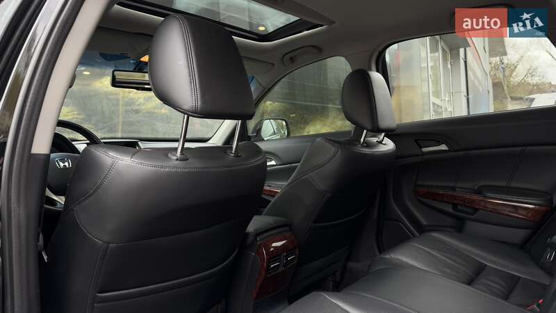 Внедорожник / Кроссовер Honda Crosstour 2011 в Одессе