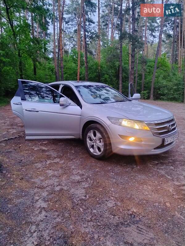 Внедорожник / Кроссовер Honda Crosstour 2011 в Киеве