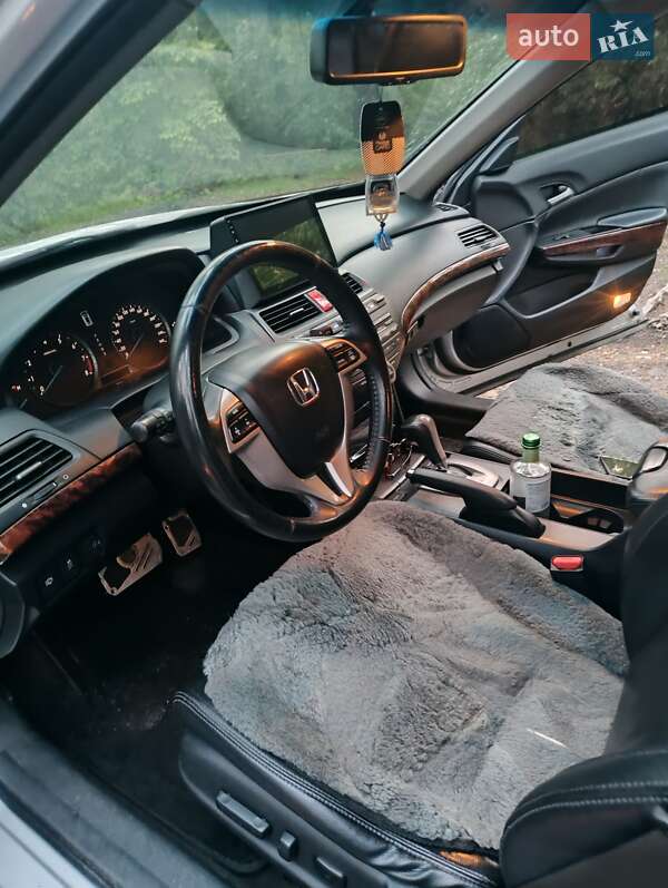 Внедорожник / Кроссовер Honda Crosstour 2011 в Киеве