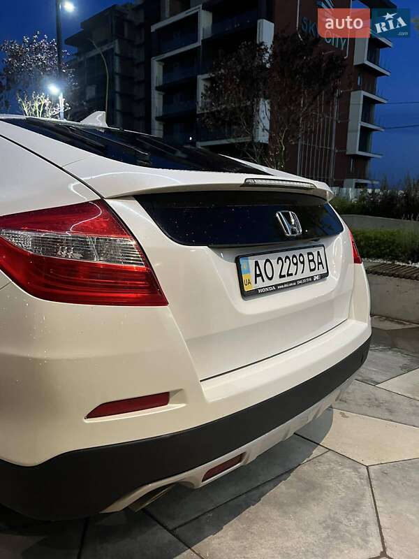 Позашляховик / Кросовер Honda Crosstour 2013 в Ужгороді фото 6 Позашляховик / Кросовер Honda Crosstour 2013 в Ужгороді