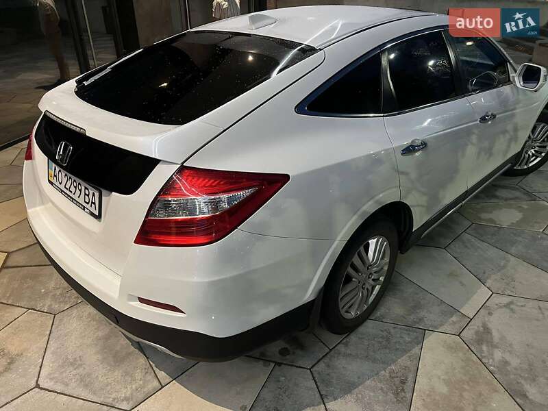 Позашляховик / Кросовер Honda Crosstour 2013 в Ужгороді фото 9 Позашляховик / Кросовер Honda Crosstour 2013 в Ужгороді