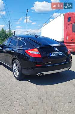 Внедорожник / Кроссовер Honda Crosstour 2014 в 