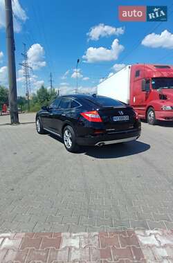 Внедорожник / Кроссовер Honda Crosstour 2014 в 