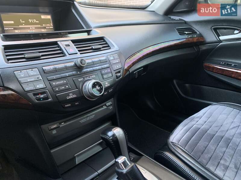 Внедорожник / Кроссовер Honda Crosstour 2010 в Жовкве