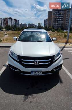 Позашляховик / Кросовер Honda Crosstour 2015 в Києві