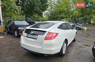 Позашляховик / Кросовер Honda Crosstour 2012 в 
