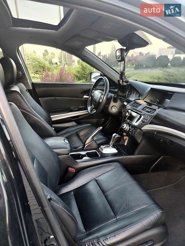 Внедорожник / Кроссовер Honda Crosstour 2013 в Черкассах