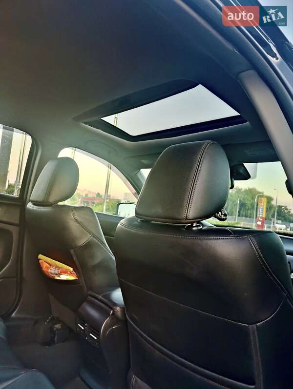 Внедорожник / Кроссовер Honda Crosstour 2013 в Черкассах