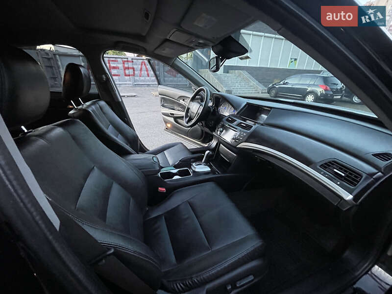 Внедорожник / Кроссовер Honda Crosstour 2014 в Одессе фото 14 Внедорожник / Кроссовер Honda Crosstour 2014 в Одессе