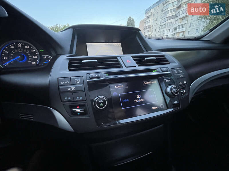 Внедорожник / Кроссовер Honda Crosstour 2014 в Одессе фото 20 Внедорожник / Кроссовер Honda Crosstour 2014 в Одессе