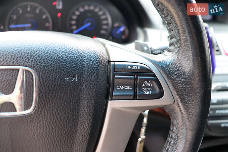 Внедорожник / Кроссовер Honda Crosstour 2011 в Львове